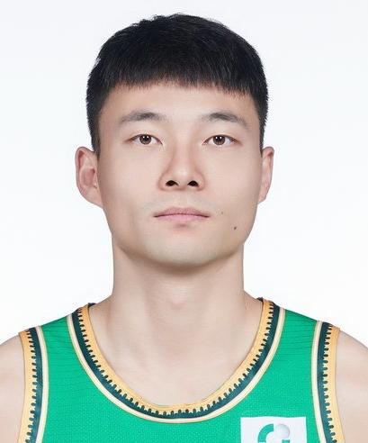  裁判场上失误频出，莫兰德遭犯规却由鄢手骐主罚；两分到手后瞬间取消，对手重获球权。 体育新闻 裁判场上失误频出，莫兰德遭犯规却由鄢手骐主罚；两分到手后瞬间取消，对手重获球权。 体育新闻