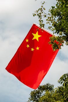  上市公司现金分红规模显著扩大；能源科技等多领域企业积极回馈投资者。 股票财经