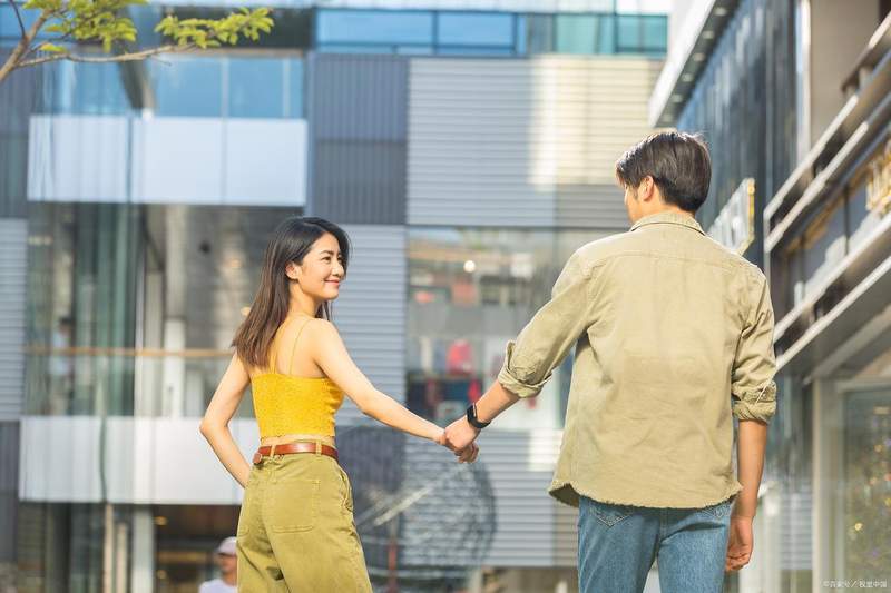  【深度拆解】为什么越界后女性反而主动出击？心理机制全面揭秘 情感心理