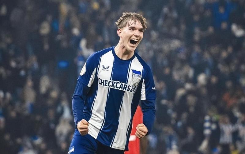  【深度复盘】德国新克罗斯技术图谱解析：16岁神童如何撬动欧洲转会格局 体育新闻 【深度复盘】德国新克罗斯技术图谱解析：16岁神童如何撬动欧洲转会格局 体育新闻