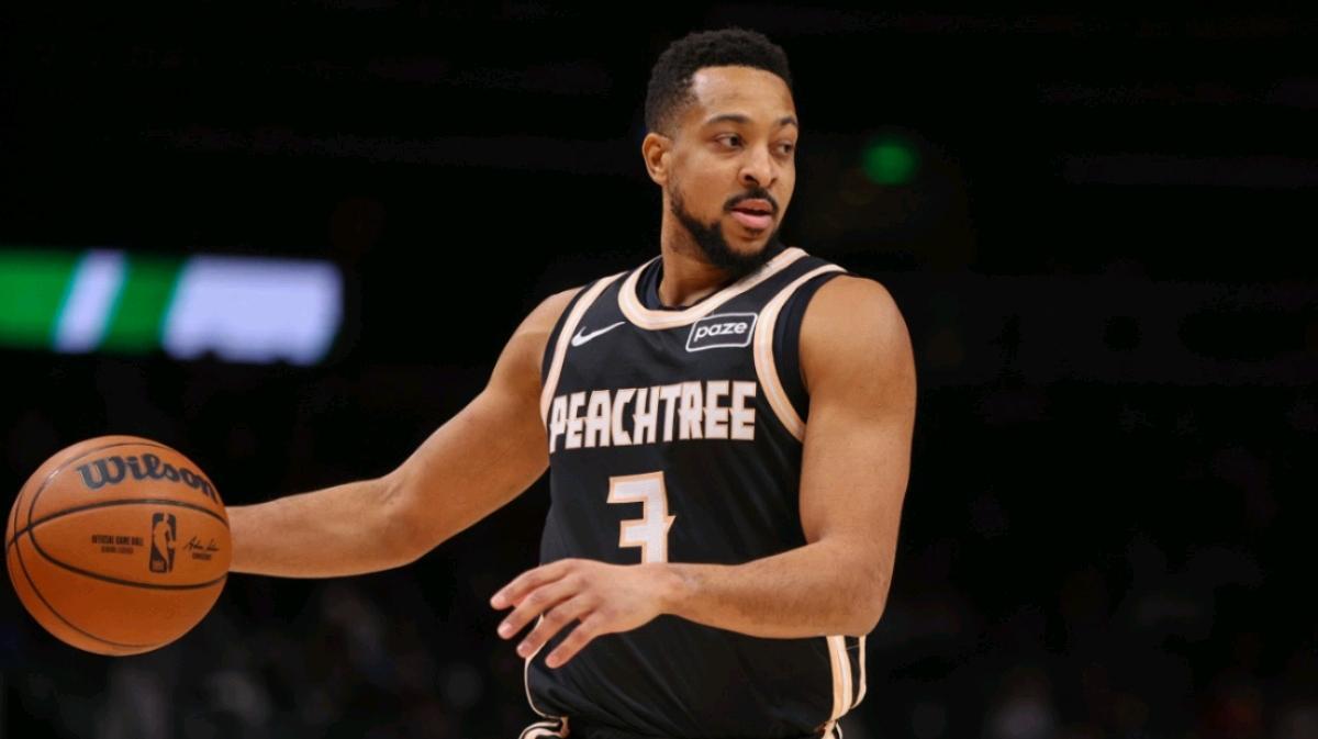  数据分析视角下的老鹰交易决策：特雷·杨价值重估与重建路径深度复盘 体育新闻