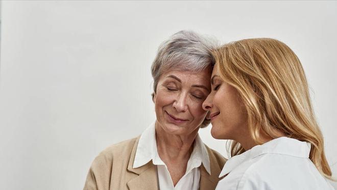  退休后的孤独：那个说"不想找老伴"的人，后来怎么样了 情感心理