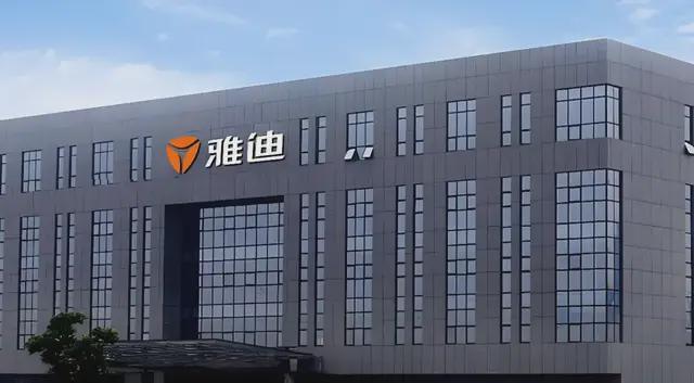  【技术复盘】雅迪OTA失控：一次后台更新如何摧毁万台电动车的用户体验 IT技术